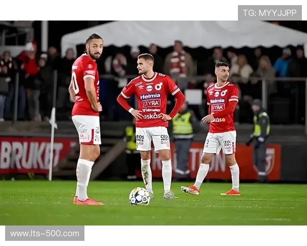 南特新帅坎卡里此前担任助理教练,擅长龟缩防反战术